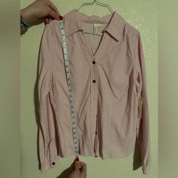 St. John's Bay Light Pink Button Corduroy Up Shirt - Picture 9 of 9